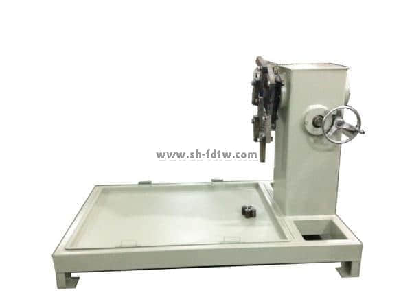 超大型發(fā)動機翻轉(zhuǎn)架