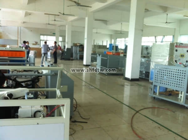 安徽工業(yè)技術(shù)大學(xué)配置天威教學(xué)公司汽車實訓(xùn)臺系列