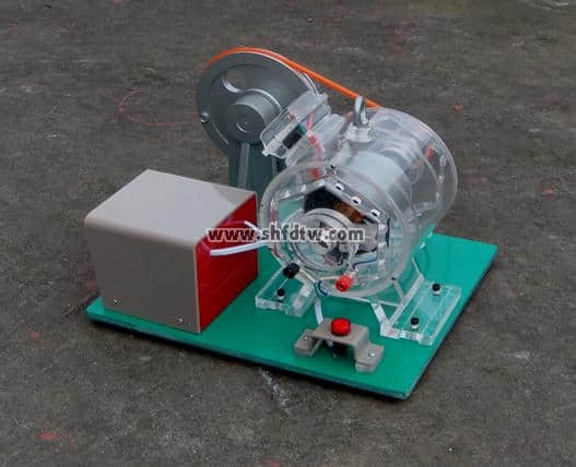 直流電動(dòng)、發(fā)電多功能裝置