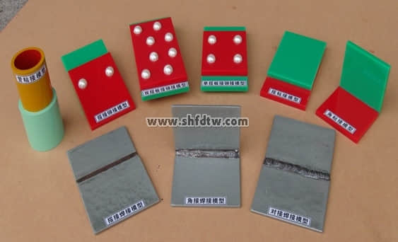 柳、粘、焊、接模型