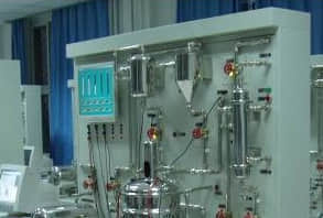 冷卻水溫度自動(dòng)控制實(shí)訓(xùn)裝置