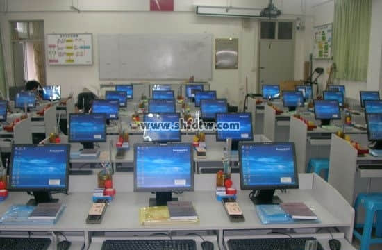 54座電算化會計(jì)模擬實(shí)驗(yàn)室