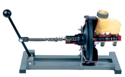 氣壓制動(dòng)助力裝置解剖模型，帶雙腔制動(dòng)主缸1