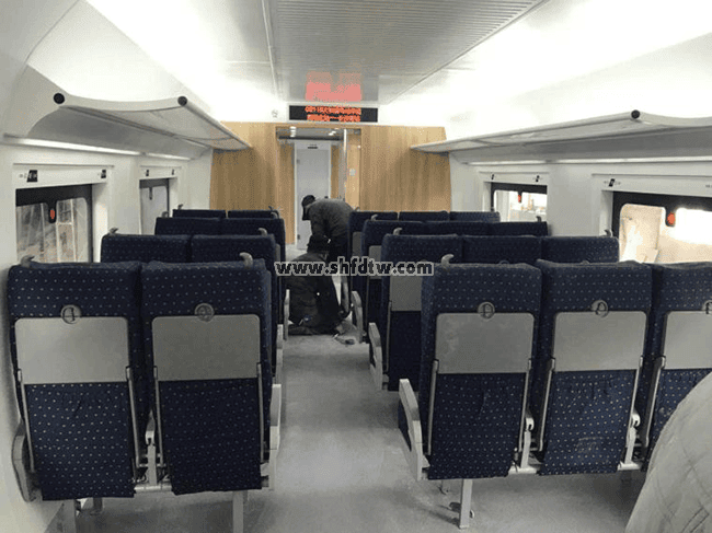 和諧號(hào)CRH380B模擬車(chē)廂制作實(shí)訓(xùn)艙