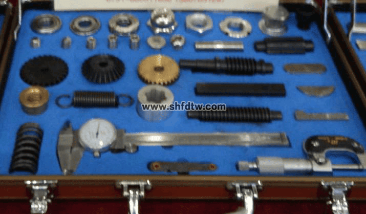 標(biāo)準(zhǔn)零件實(shí)測(cè)繪圖訓(xùn)練裝置