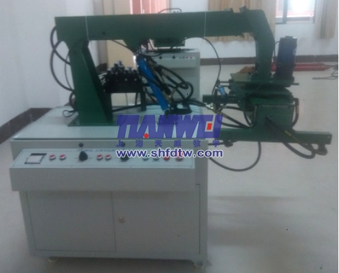 正面吊機(jī)械實(shí)訓(xùn)裝置